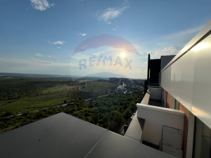 114.000 EUR