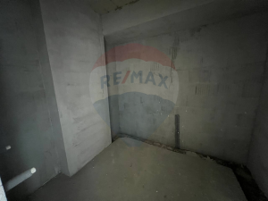 114.000 EUR