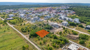 105.000 EUR