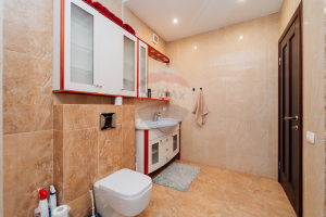 1.800 EUR
