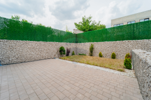 140.000 EUR