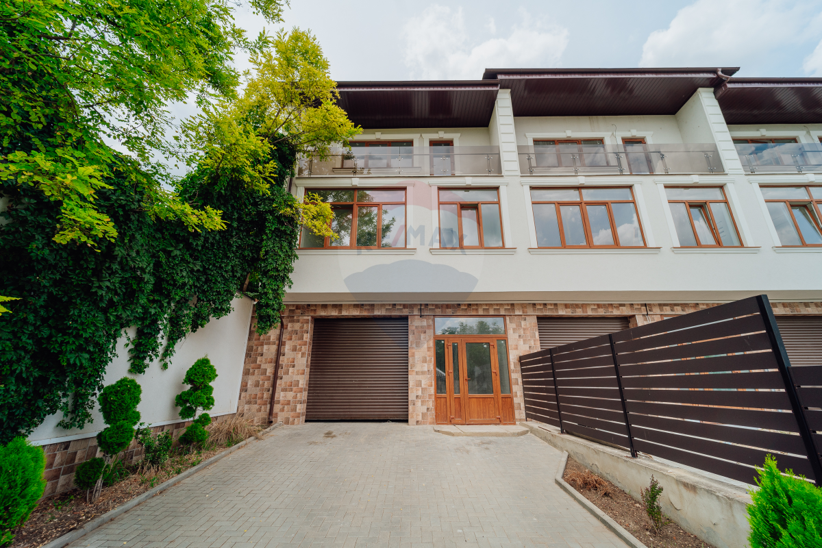 140.000 EUR