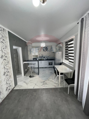 850 EUR