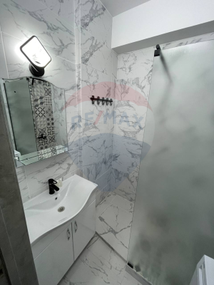 850 EUR