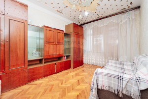 105.000 EUR