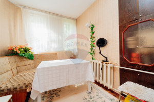 105.000 EUR