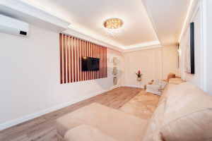 290.000 EUR
