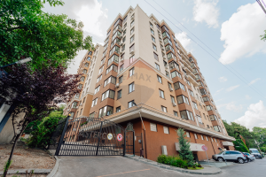 290.000 EUR