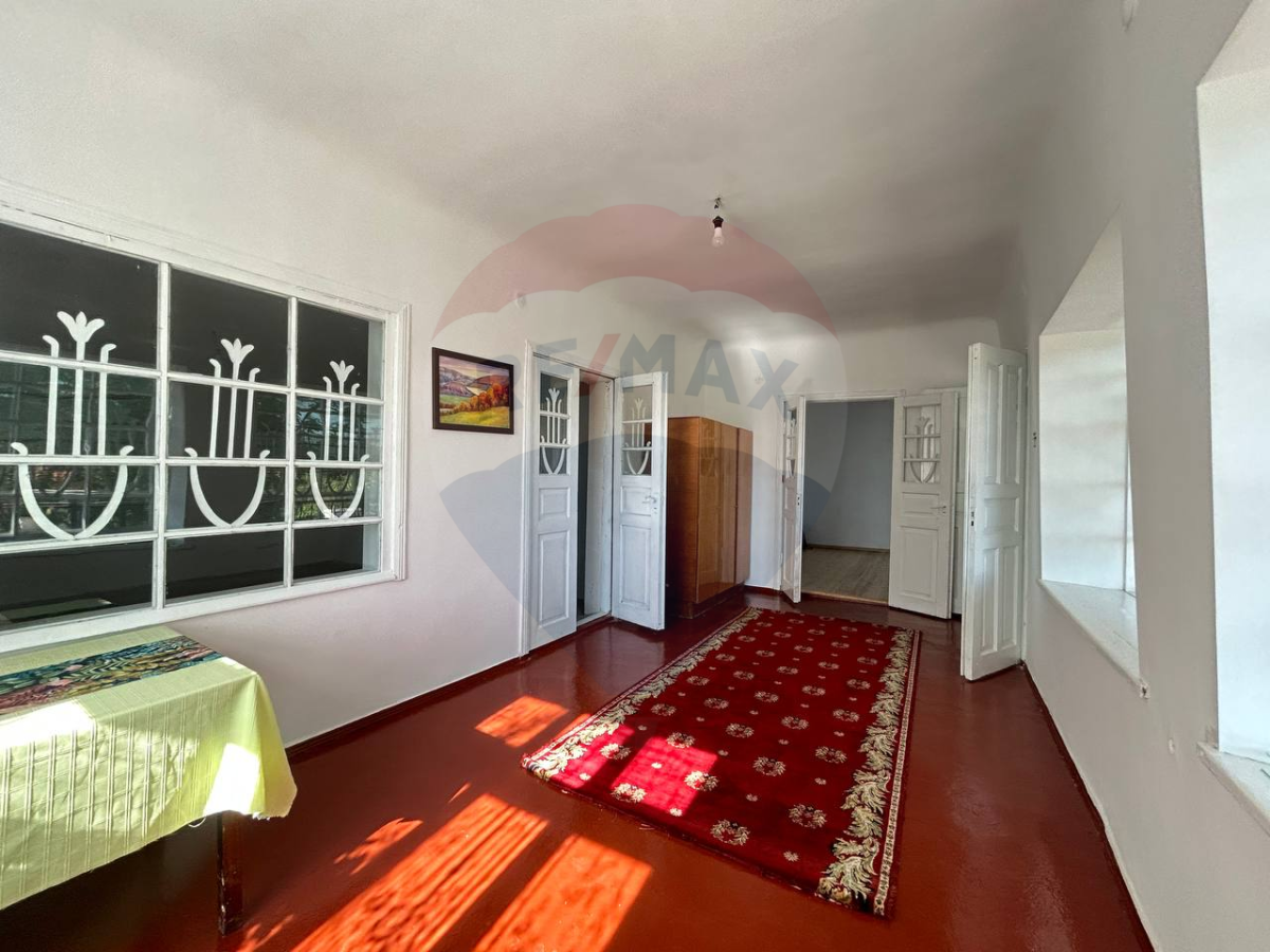 108.000 EUR