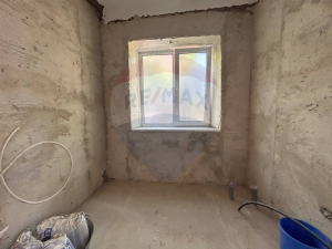 108.000 EUR