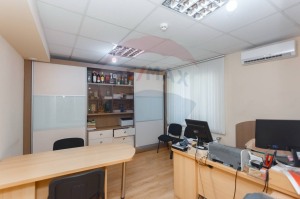 380.000 EUR