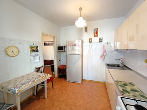 109.900 EUR
