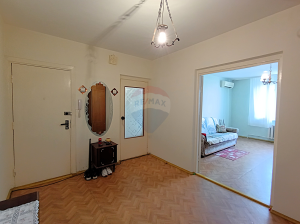 109.900 EUR