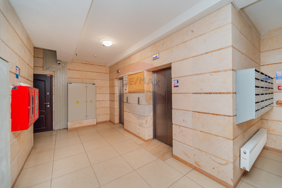 2.000 EUR