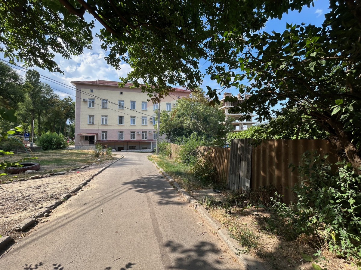 218.500 EUR