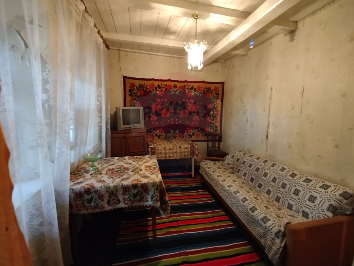 17.750 EUR