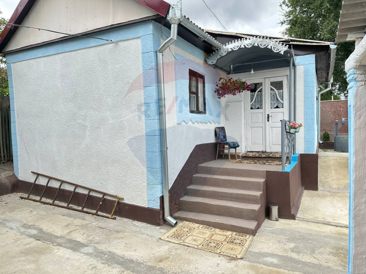 108.000 EUR