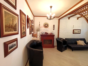 115.900 EUR