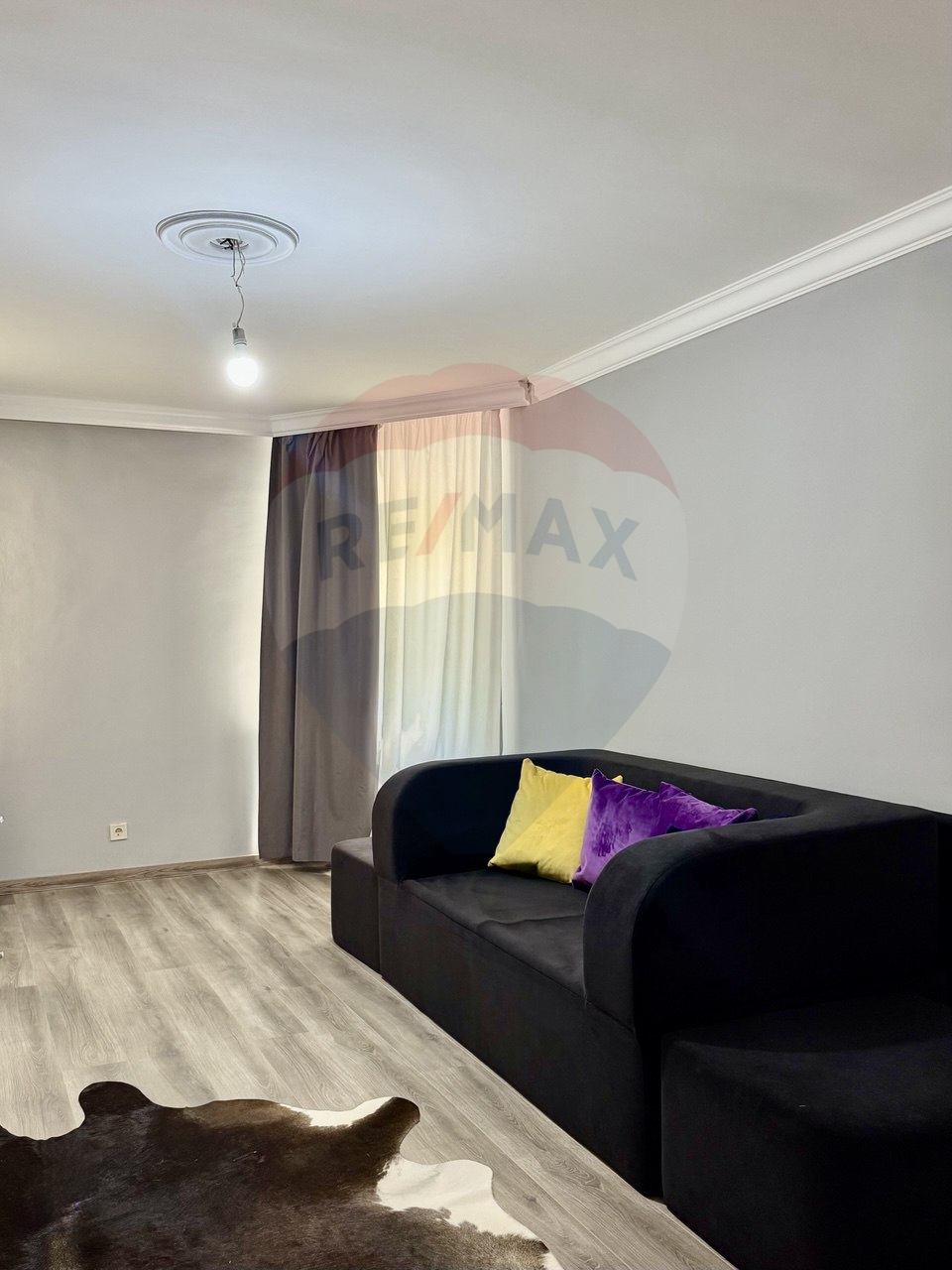 195.000 EUR