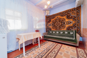44.000 EUR