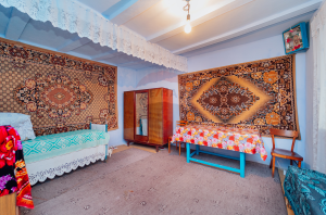 44.000 EUR