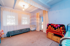 44.000 EUR