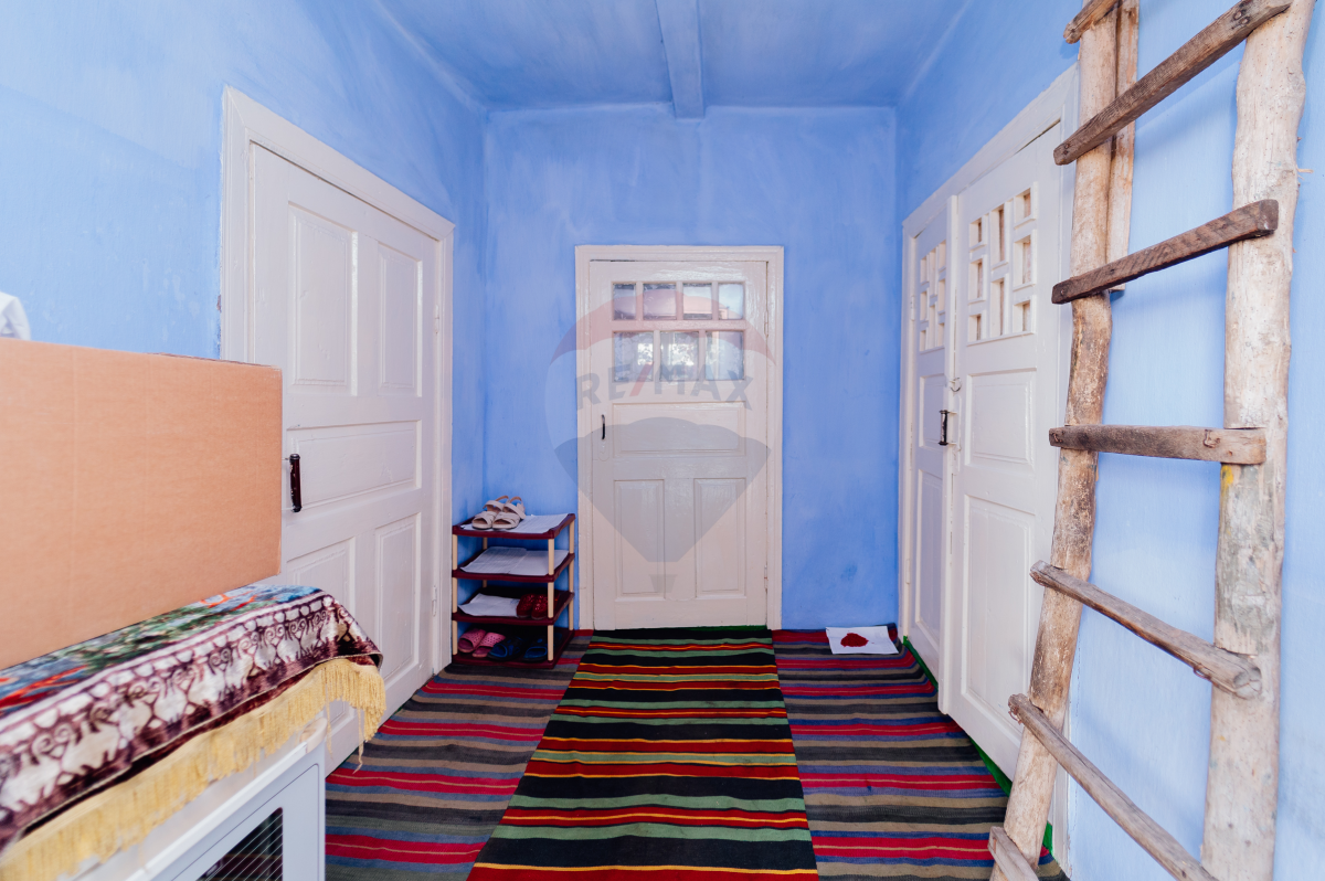 44.000 EUR