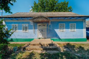 44.000 EUR