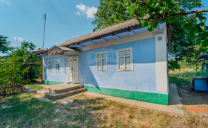 44.000 EUR