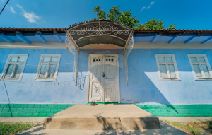44.000 EUR