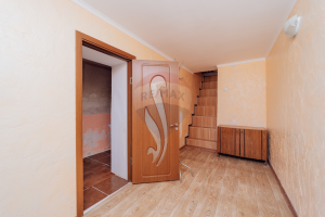 185.000 EUR