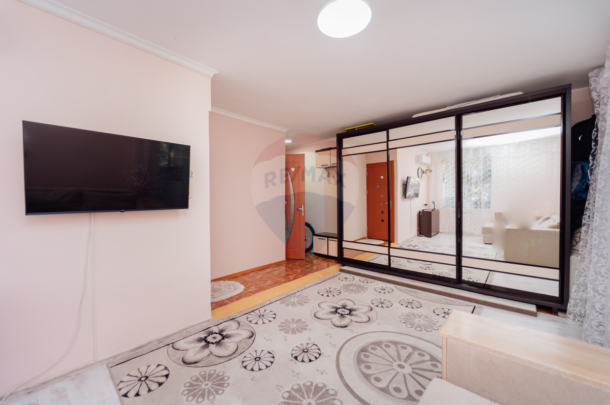 57.000 EUR