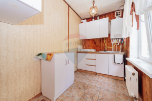 77.000 EUR