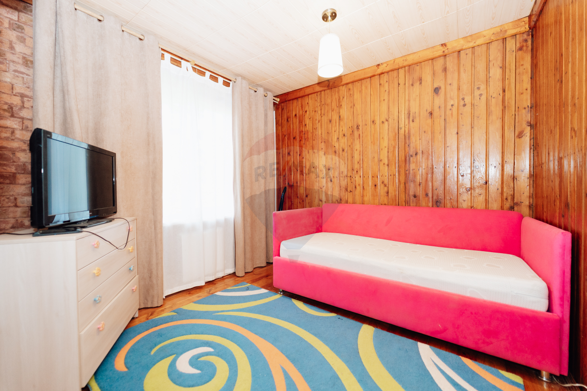 77.000 EUR