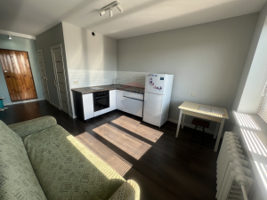 320 EUR