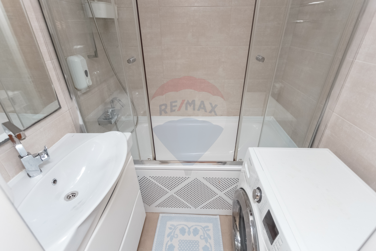 112.000 EUR