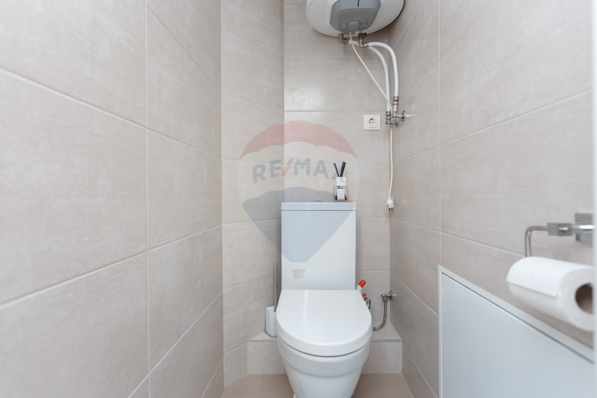 112.000 EUR