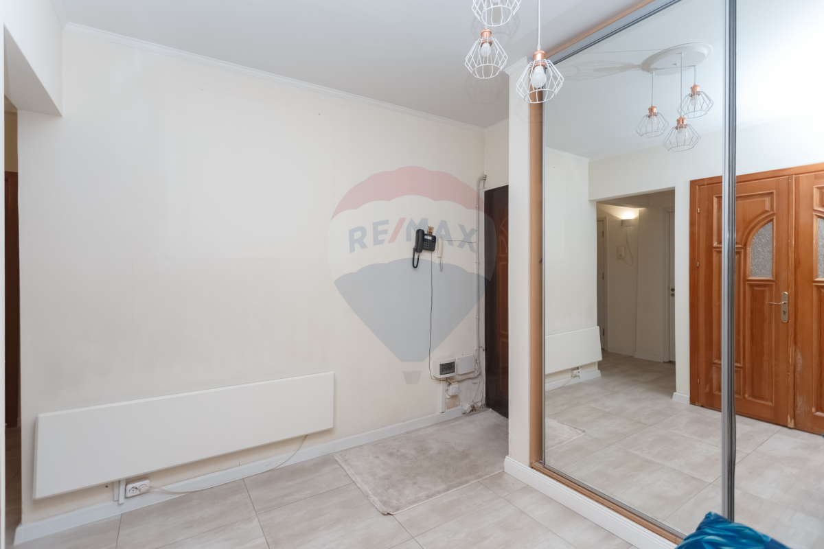 112.000 EUR