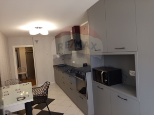 1.100 EUR