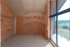 245.500 EUR
