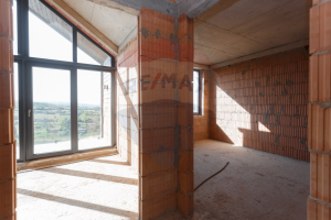 245.500 EUR