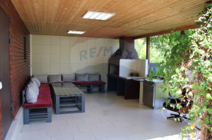 99.900 EUR