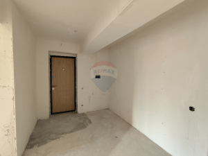 29.999 EUR