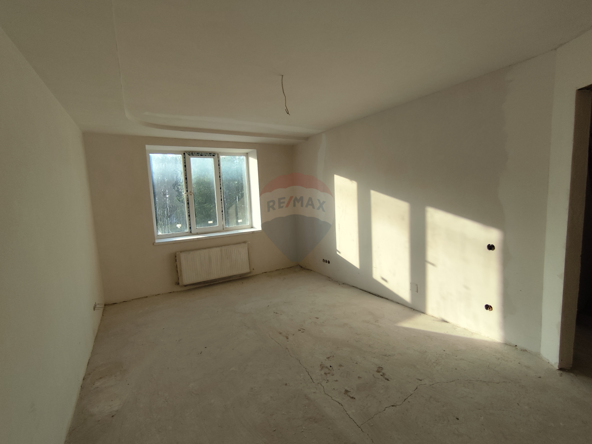 29.999 EUR