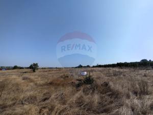 6.600 EUR