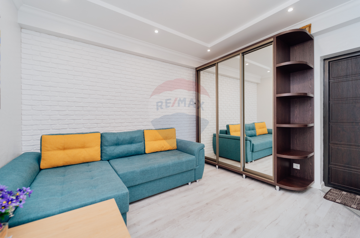 110.000 EUR