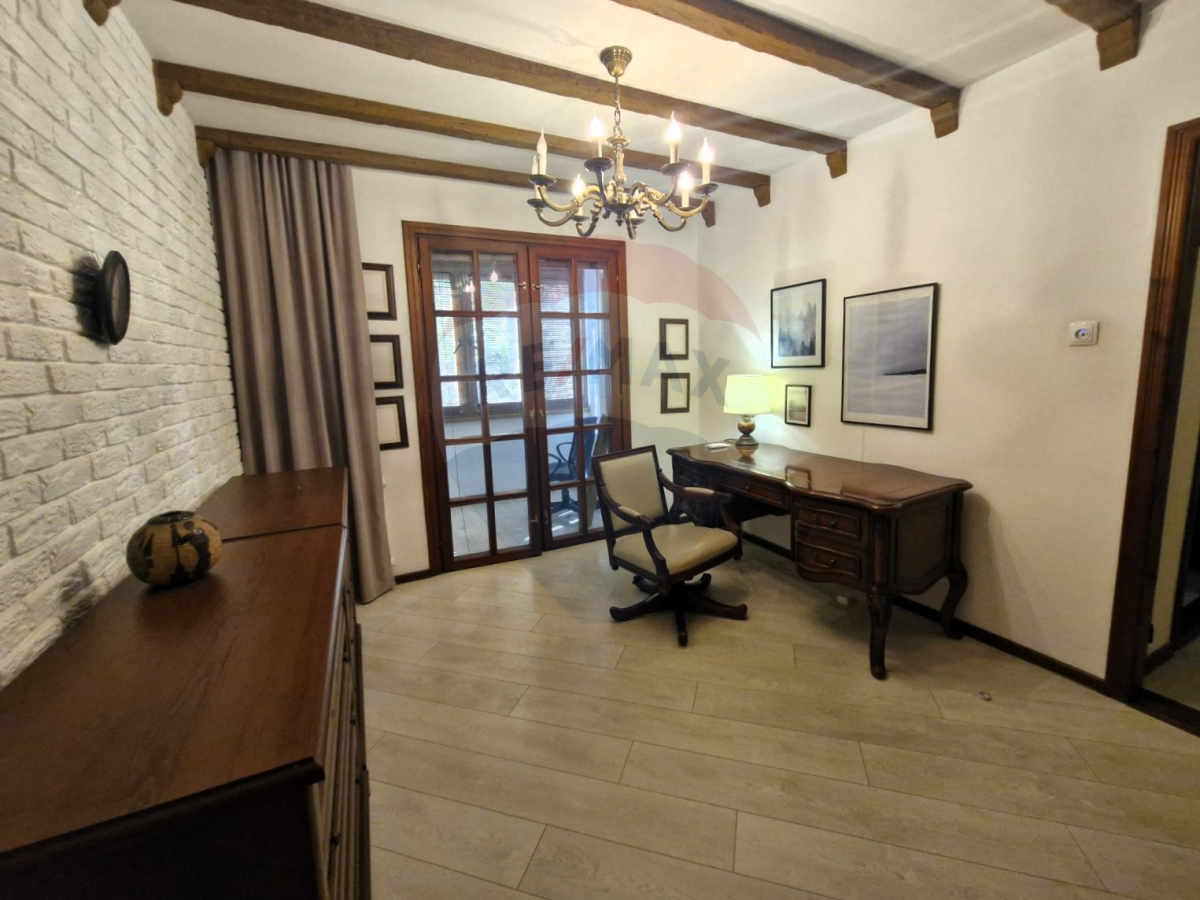 114.900 EUR