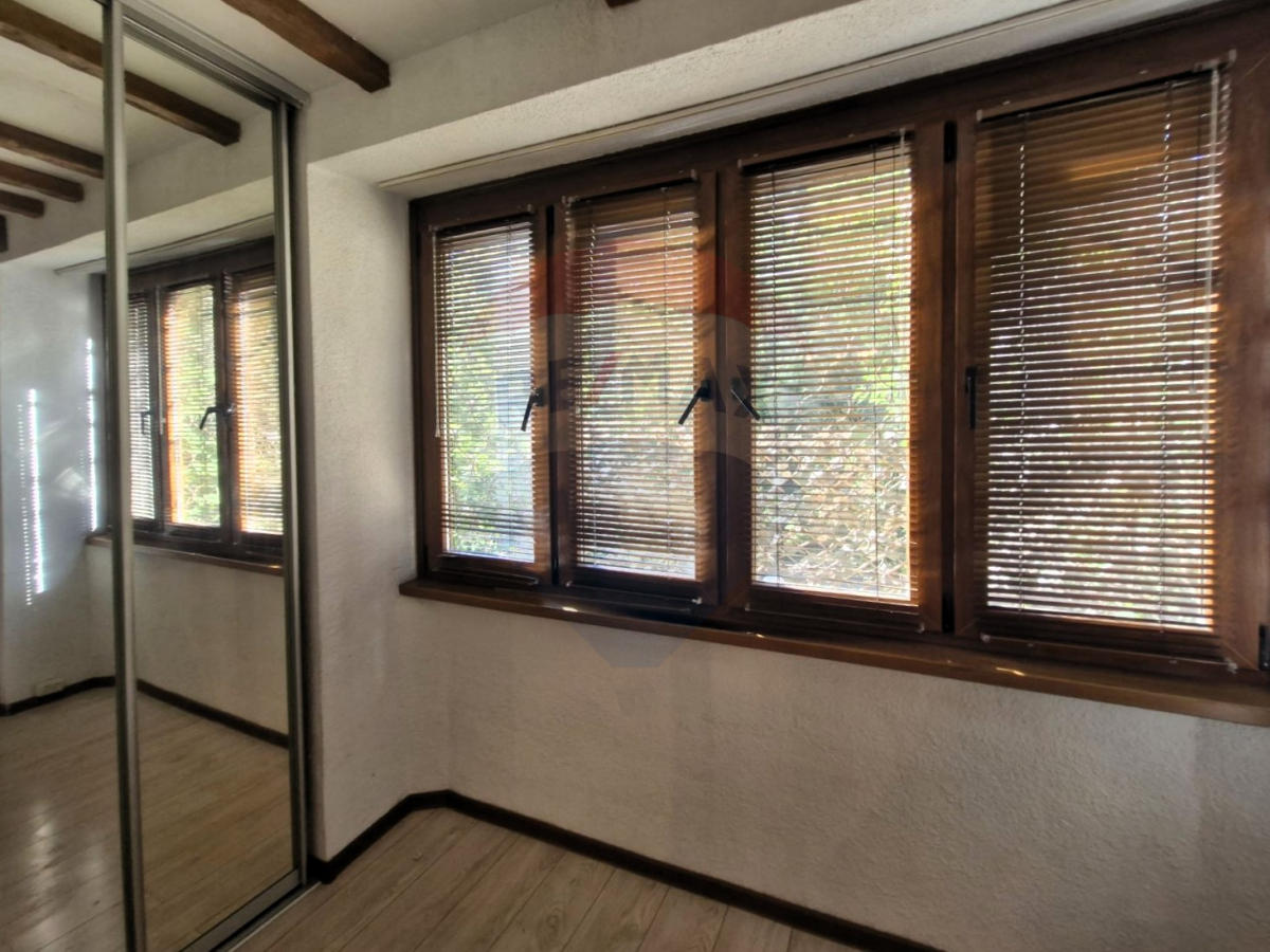 114.900 EUR