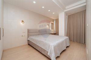 179.000 EUR