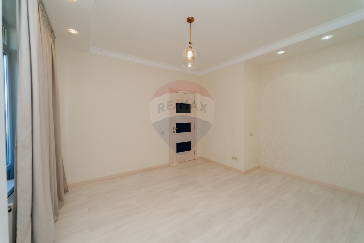 179.000 EUR
